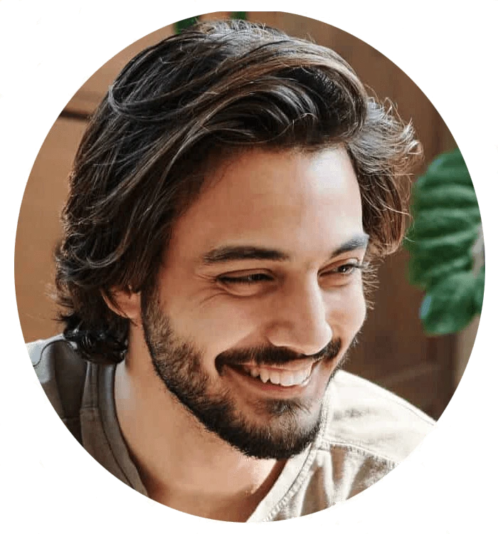 Skylar - Founder of Healthy New Hair